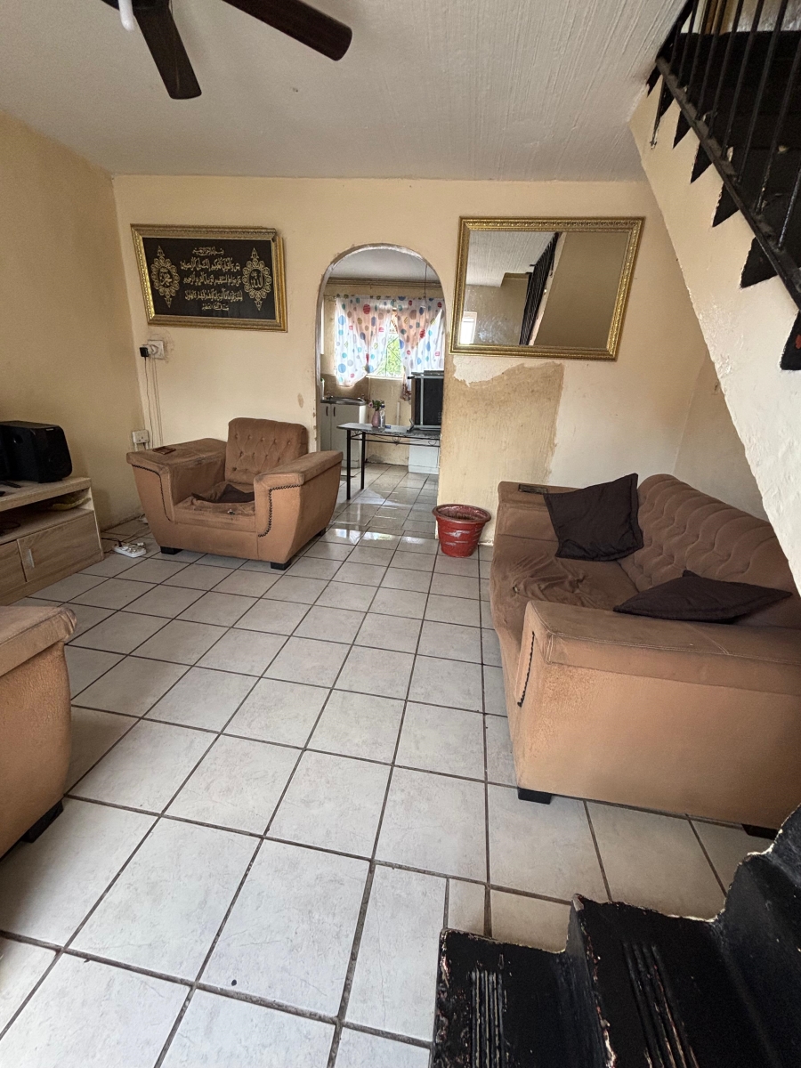 2 Bedroom Property for Sale in Woodlands Western Cape